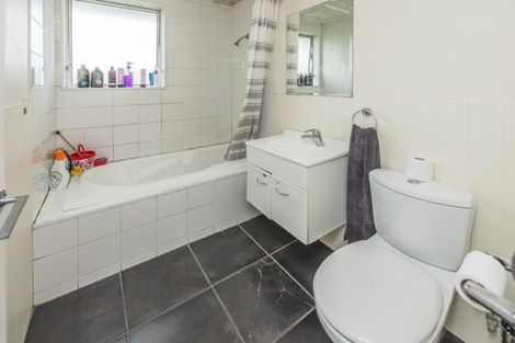 Photo of property in 20 Wembley Place, Whanganui East, Whanganui, 4500