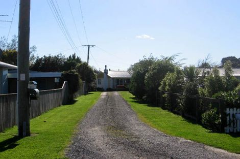 Photo of property in 19b Woodward Street East, Featherston, 5710
