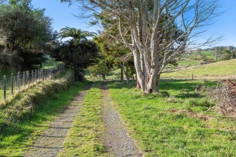 Photo of property in 630 Junction Road, Burgess Park, New Plymouth, 4371