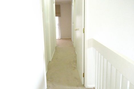 Photo of property in 30b Bleakhouse Road, Howick, Auckland, 2014