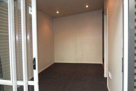 Photo of property in 16 Fleetwood Lane, Turitea, Palmerston North, 4472