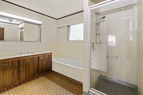 Photo of property in 49 Neri Crescent, Pomare, Rotorua, 3015