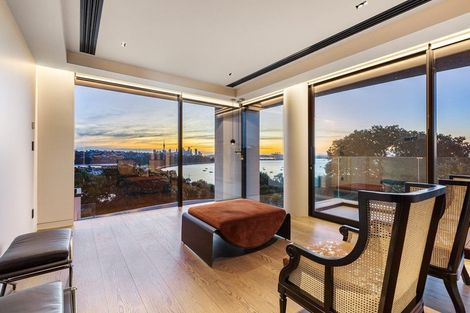 Photo of property in 92 Paritai Drive, Orakei, Auckland, 1071