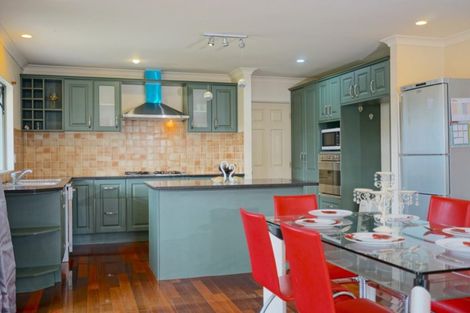 Photo of property in 118 Hugh Green Drive, Pinehill, Auckland, 0632