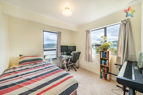 Photo of property in 6a Mossburn Grove, Kelson, Lower Hutt, 5010