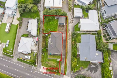 Photo of property in 50b Wharemauku Road, Raumati Beach, Paraparaumu, 5032
