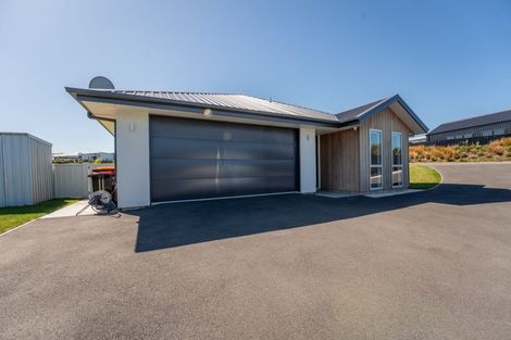 Photo of property in 41 Meadowstone Street, Gleniti, Timaru, 7910