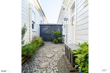 Photo of property in 19a Everton Terrace, Kelburn, Wellington, 6012