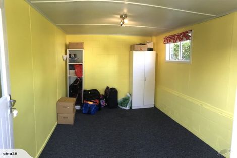 Photo of property in 101 Awanui Street, Merrilands, New Plymouth, 4312