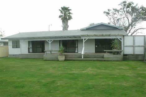 Photo of property in 12 Maadi Road, Onekawa, Napier, 4110