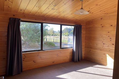 Photo of property in 71 Delhi Avenue, Aramoho, Whanganui, 4500