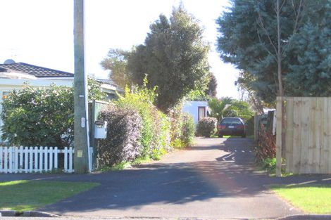 Photo of property in 16 Mahana Road, St Andrews, Hamilton, 3200