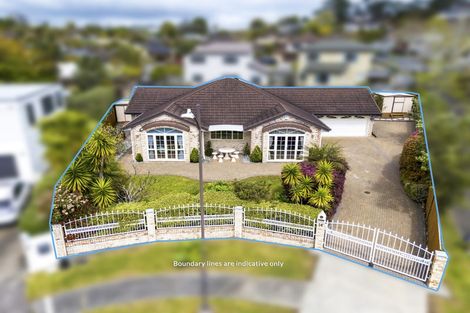 Photo of property in 14 Pittville Place, Henderson, Auckland, 0612