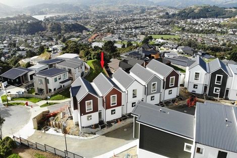 Photo of property in 2/30 Adventure Drive, Whitby, Porirua, 5024