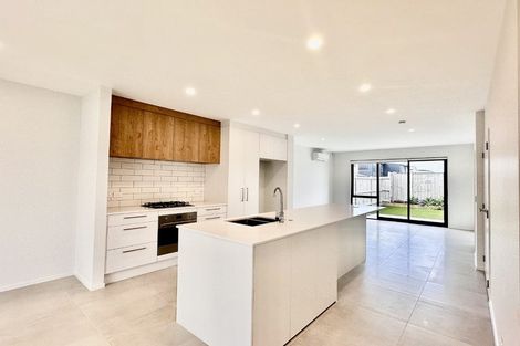Photo of property in 90 Nganui Avenue, Takanini, Auckland, 2112