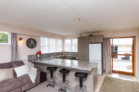 Photo of property in 14 Hartley Place, Awapuni, Palmerston North, 4412