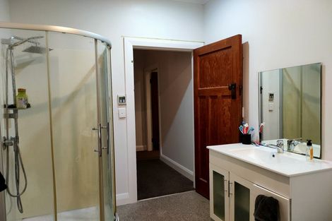 Photo of property in 8 Plunket Avenue, Petone, Lower Hutt, 5012