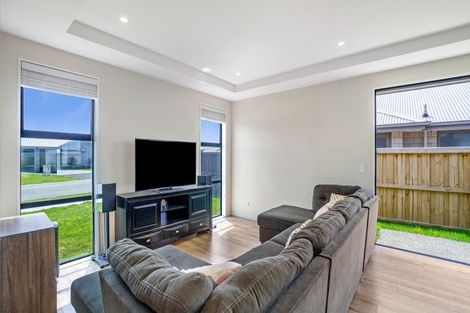 Photo of property in 41 Nethercote Way, Rolleston, 7614