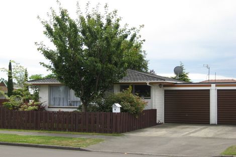 Photo of property in 1/1 Takapu Place, Bromley, Christchurch, 8062