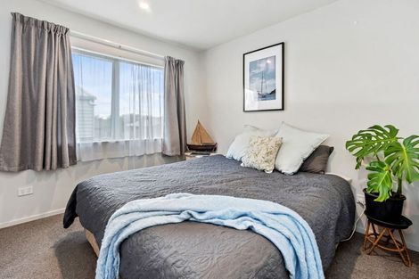 Photo of property in 12 Dune Lake Place, Ruakaka, 0116