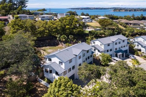 Photo of property in 18 Carento Way, Stanmore Bay, Whangaparaoa, 0932