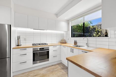 Photo of property in 9 Wakelin Place, Redwood, Christchurch, 8051