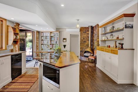 Photo of property in 42a Regan Street, Stratford, 4332