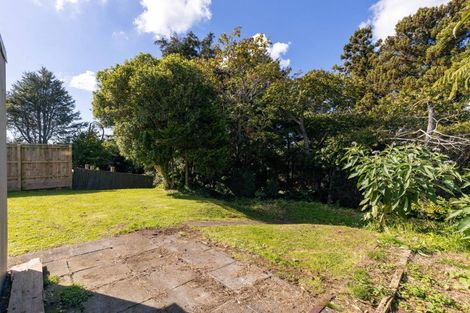 Photo of property in 521 Mangorei Road, Highlands Park, New Plymouth, 4312