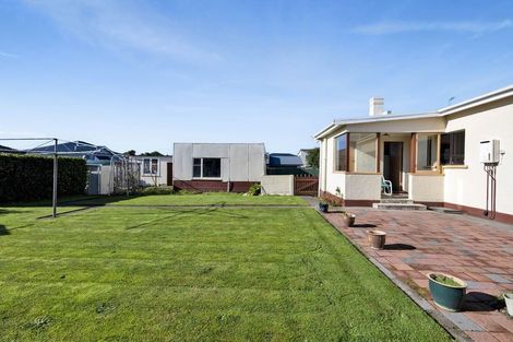 Photo of property in 18 Egmont Street, Hawera, 4610