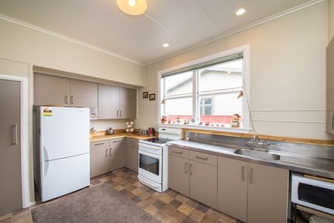 Photo of property in 18 Rongopai Street, Palmerston North, 4414