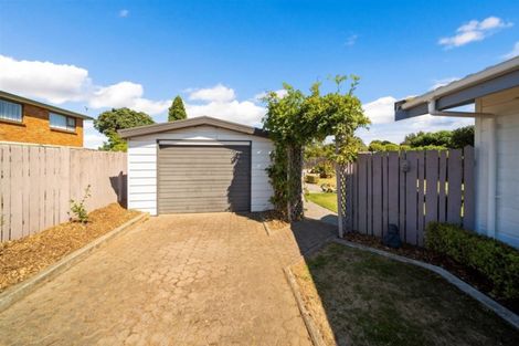 Photo of property in 16a Murdoch Street, Hawera, 4610