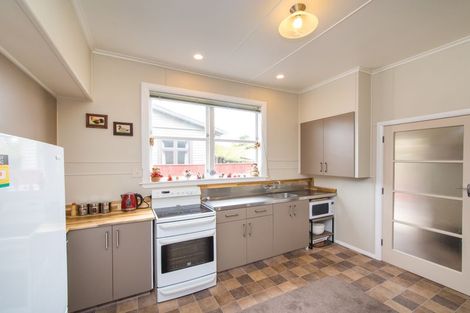 Photo of property in 18 Rongopai Street, Palmerston North, 4414