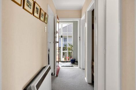 Photo of property in 14 Plympton Street, Brooklands, New Plymouth, 4310