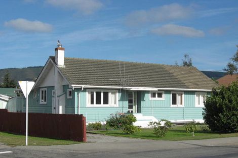 Photo of property in 37 Wilkin Street, Waimate, 7924