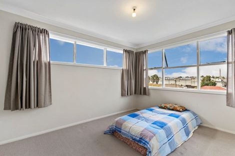 Photo of property in 17 Plunket Avenue, Papatoetoe, Auckland, 2104