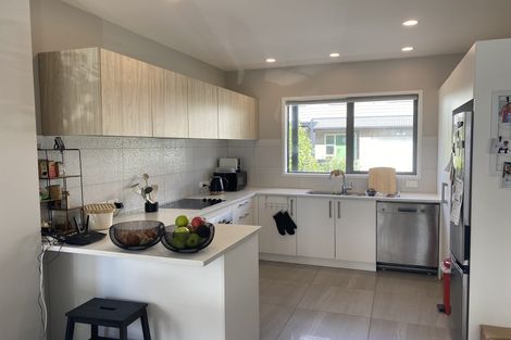 Photo of property in 11/31 Verbena Road, Birkdale, Auckland, 0626