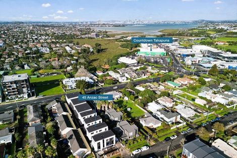 Photo of property in 8/45 Anzac Street, Takapuna, Auckland, 0622