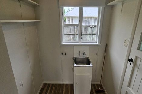 Photo of property in 2 Nyton Place, Bryndwr, Christchurch, 8053