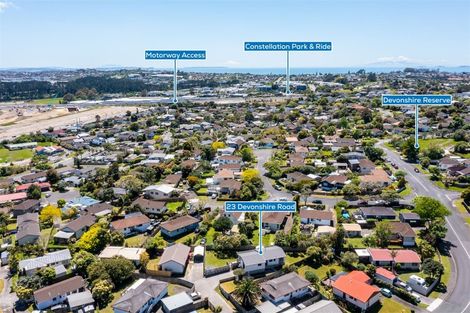 Photo of property in 23 Devonshire Road, Unsworth Heights, Auckland, 0632
