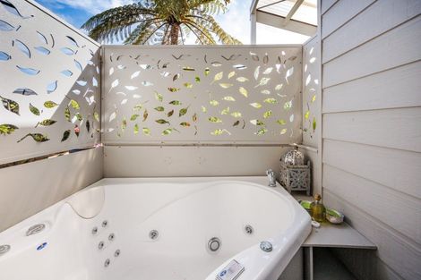 Photo of property in 27 Norfolk Crescent, Feilding, 4702