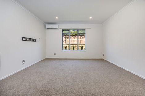 Photo of property in 6 Malbec Place, Huapai, Kumeu, 0810