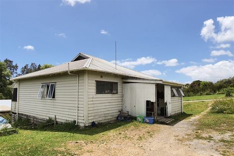 Photo of property in 24 Derrick Road, Kawakawa, 0210
