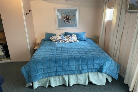 Photo of property in 11 Clayton Road, Amberley, 7410