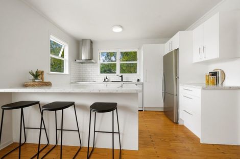 Photo of property in 7 Mcphail Street, Birkdale, Auckland, 0626