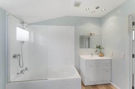 Photo of property in 9 Ludlow Place, Parklands, Christchurch, 8083