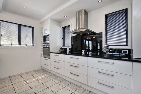 Photo of property in 2 Ludlow Drive, Huntingdon, Ashburton, 7774