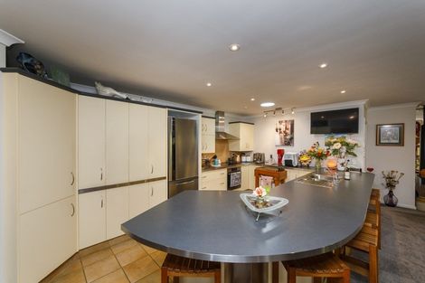 Photo of property in 64 Royal Oak Drive, Kelvin Grove, Palmerston North, 4414