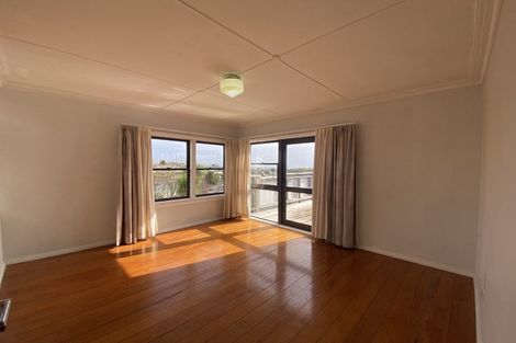 Photo of property in 2a Turehu Street, Merrilands, New Plymouth, 4312