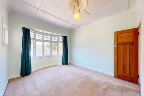 Photo of property in 9 Akatea Street, Berhampore, Wellington, 6023