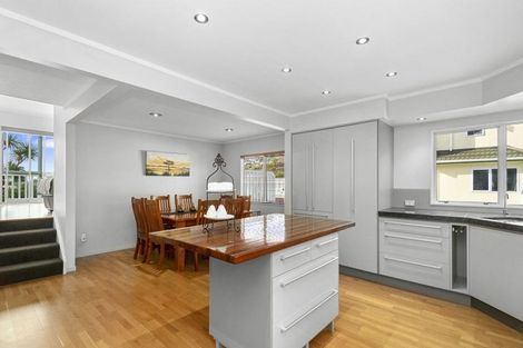 Photo of property in 2/9 Tawa Street, Tawa, Wellington, 5028